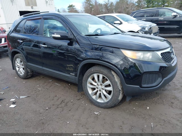 2011 KIA SORENTO LX V6