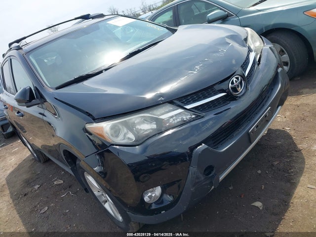 2014 TOYOTA RAV4 XLE