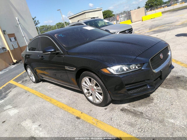 2019 JAGUAR XE 