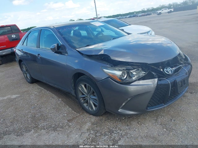 2017 TOYOTA CAMRY SE