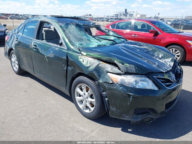 2011 TOYOTA CAMRY LE