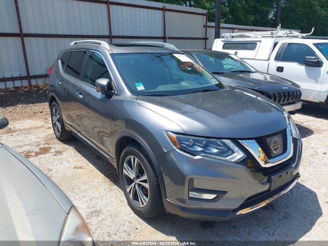 2017 NISSAN ROGUE SL