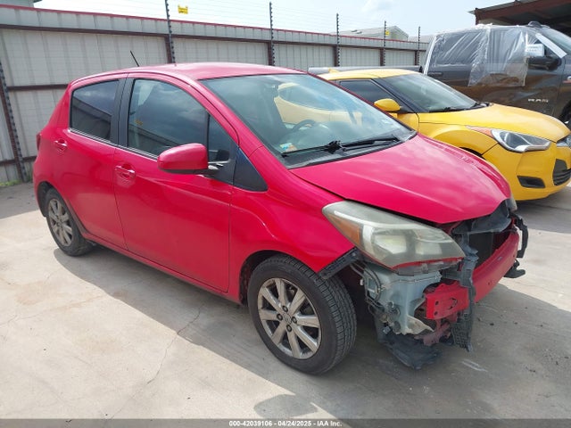 2015 TOYOTA YARIS LE