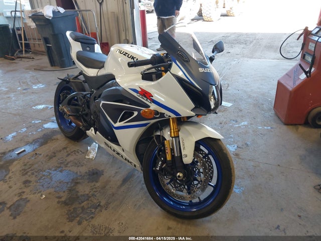 2023 SUZUKI GSX R