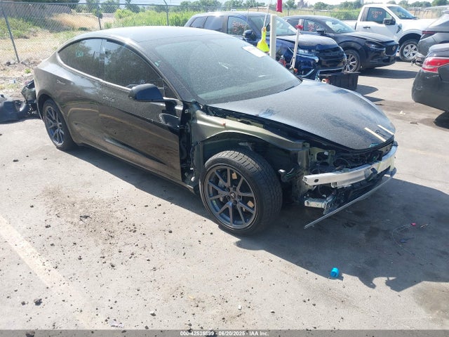 2019 TESLA MODEL 3 LONG RANGE/PERFORMANCE