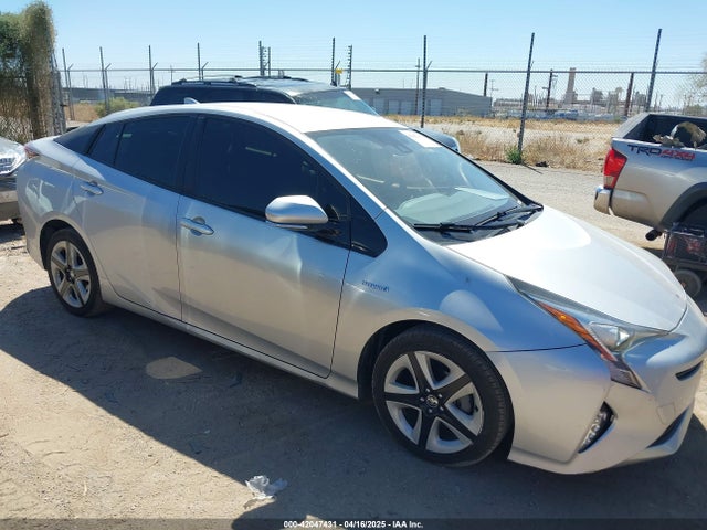 2017 TOYOTA PRIUS THREE TOURING