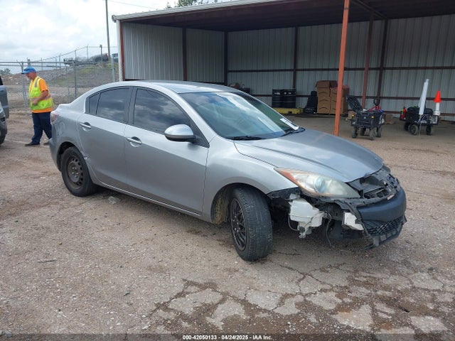 2013 MAZDA MAZDA3 I SPORT