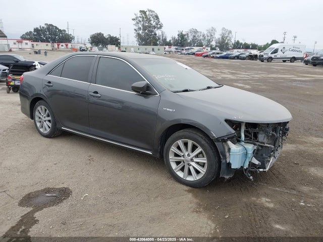 2012 TOYOTA CAMRY XLE