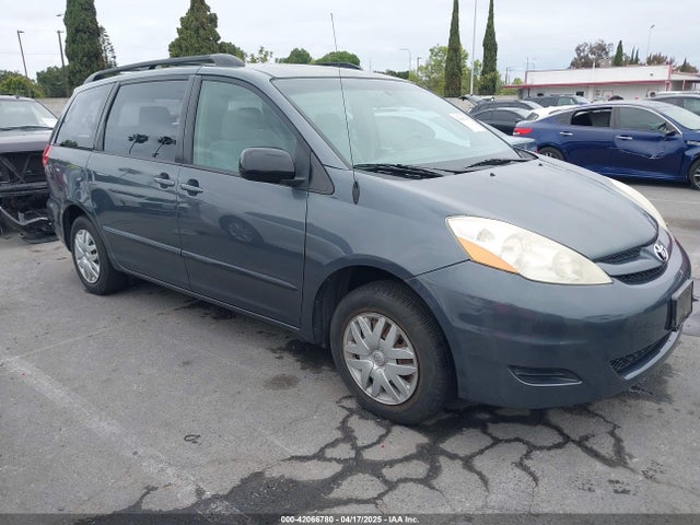 2007 TOYOTA SIENNA CE