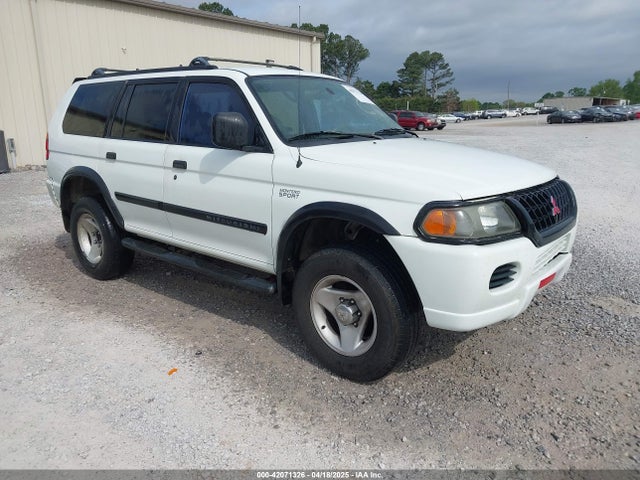 2000 MITSUBISHI MONTERO LS/XLS