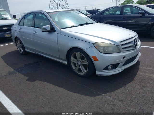 2010 MERCEDES-BENZ C 300 LUXURY 4MATIC/SPORT 4MATIC