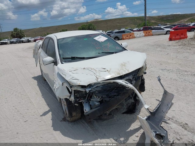 2013 TOYOTA COROLLA S