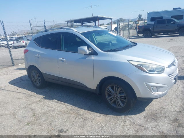 2014 HYUNDAI TUCSON SE
