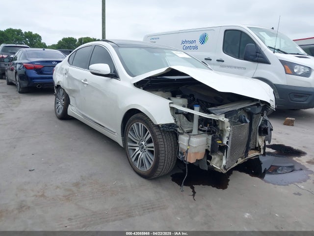2016 KIA CADENZA PREMIUM