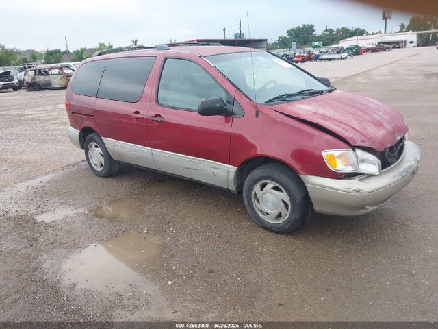2000 TOYOTA SIENNA XLE