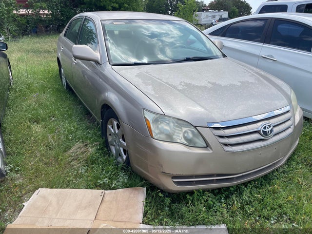 2006 TOYOTA AVALON XL