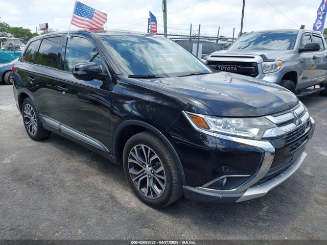 2017 MITSUBISHI OUTLANDER SE