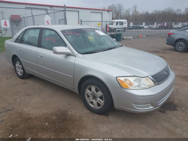 2002 TOYOTA AVALON XL