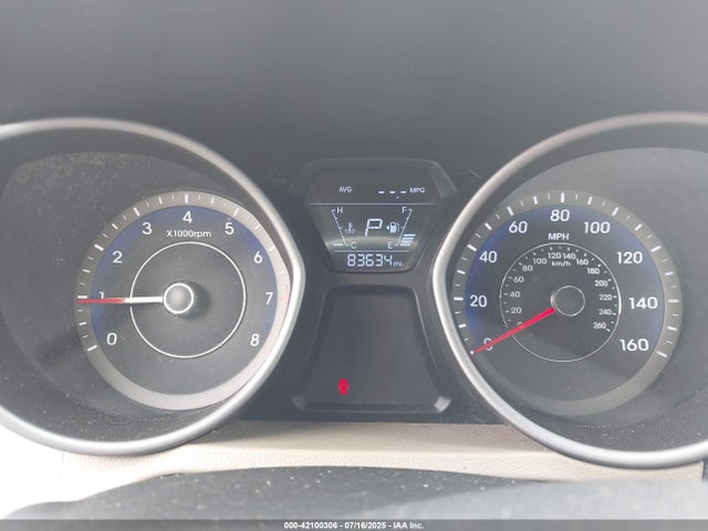 HYUNDAI ELANTRA LIMITED - 7