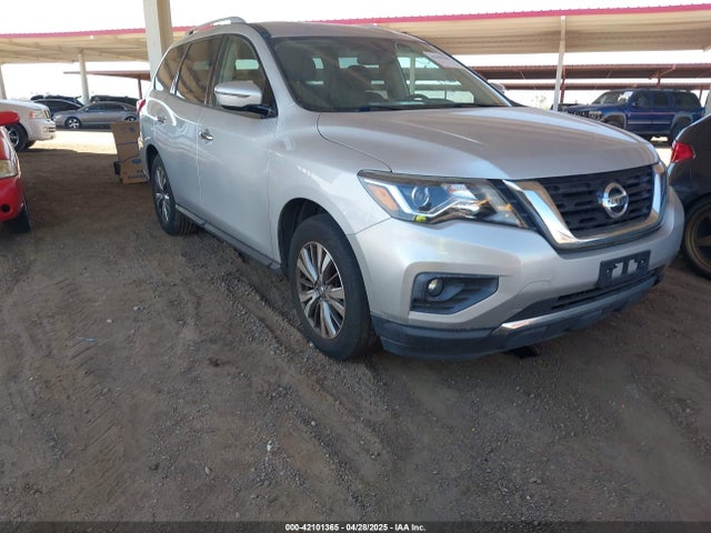 2019 NISSAN PATHFINDER SV
