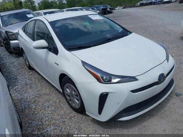 2022 TOYOTA PRIUS LE