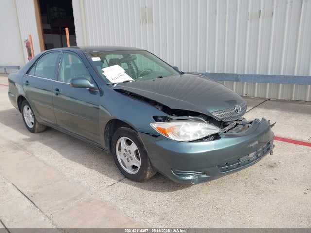 2003 TOYOTA CAMRY LE V6