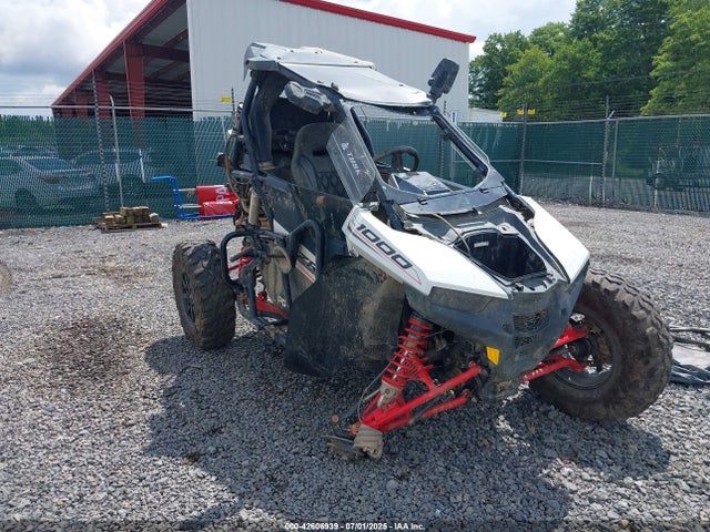 2018 POLARIS RZR RS1
