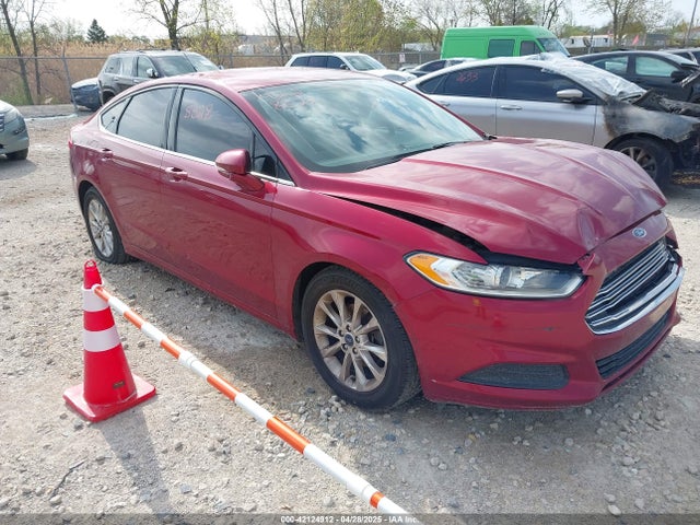 FORD FUSION SE - 1