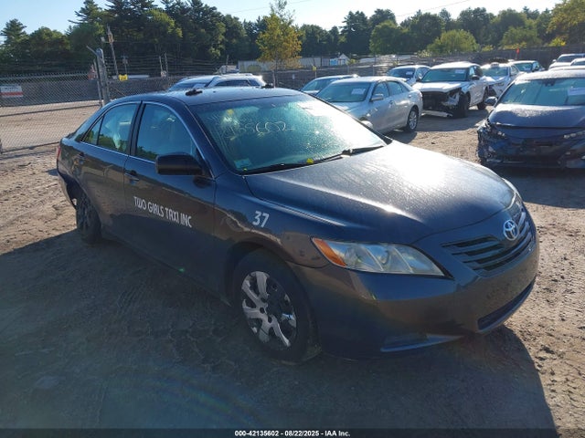 2009 TOYOTA CAMRY LE