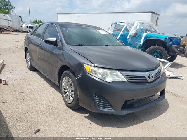 2014 TOYOTA CAMRY L