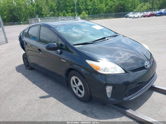 2014 TOYOTA PRIUS THREE