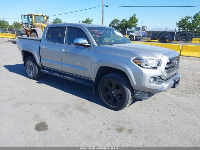 2017 TOYOTA TACOMA LIMITED