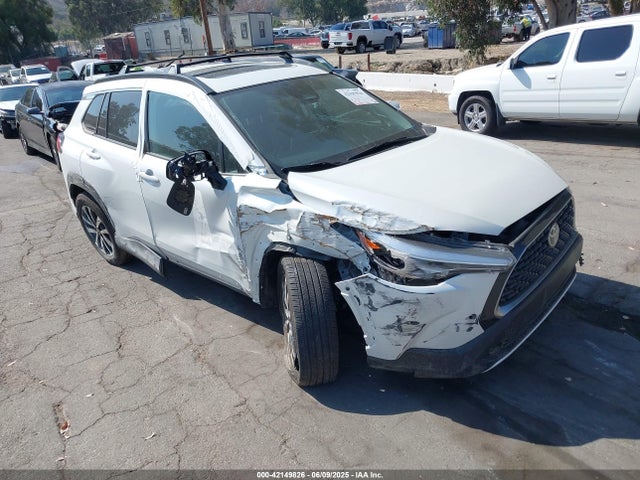 2024 TOYOTA COROLLA XLE