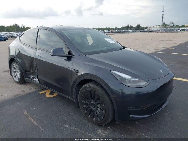 2024 TESLA MODEL Y LONG RANGE DUAL MOTOR ALL-WHEEL DRIVE/RWD