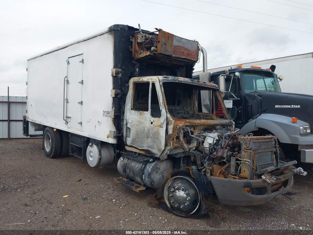 2013 INTERNATIONAL 4000 4300