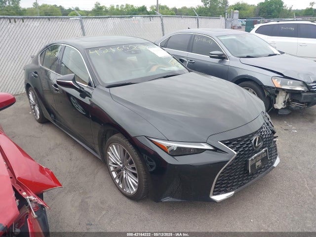 2022 LEXUS IS 