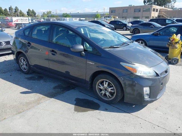 2011 TOYOTA PRIUS THREE