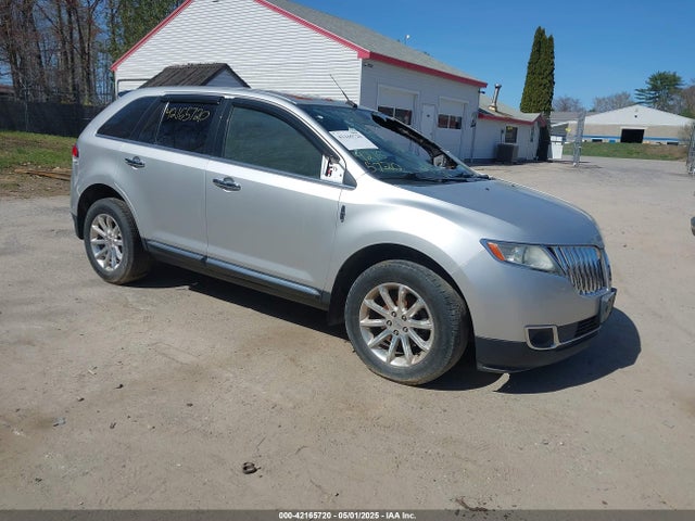 2011 LINCOLN MKX 