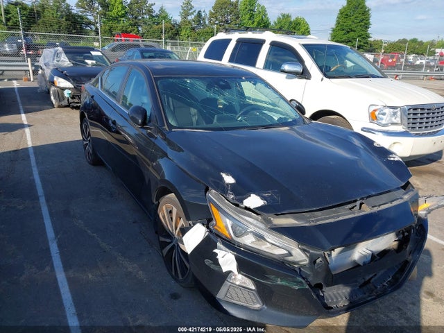 2021 NISSAN ALTIMA SR FWD