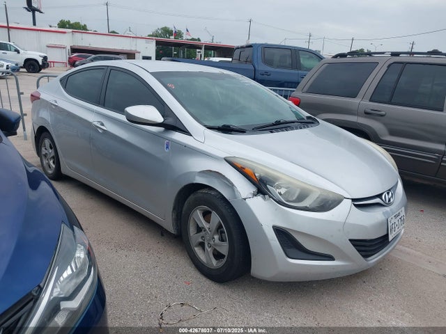 2015 HYUNDAI ELANTRA SE