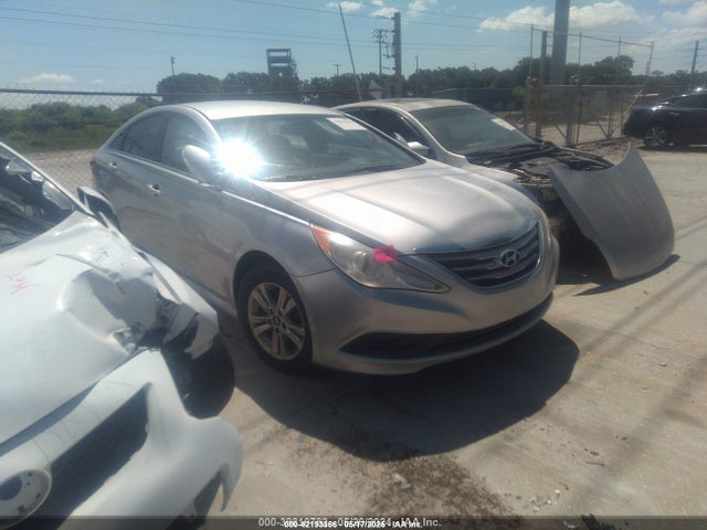 2014 HYUNDAI SONATA GLS