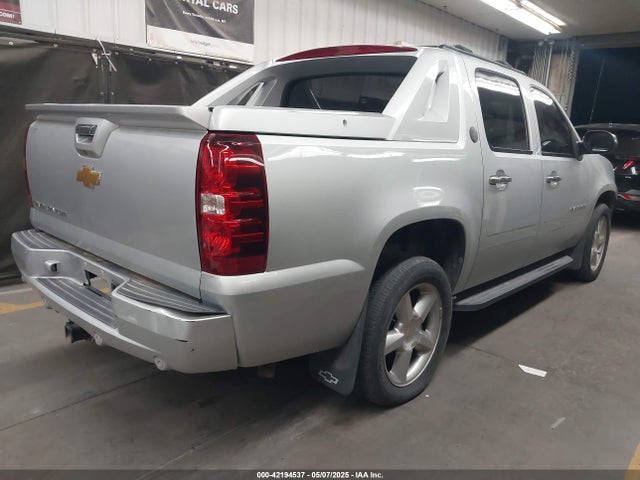 CHEVROLET AVALANCHE LT - 4