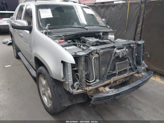 CHEVROLET AVALANCHE LT - 6