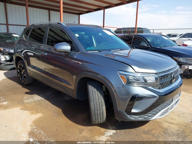 2024 VOLKSWAGEN TAOS 1.5T SE