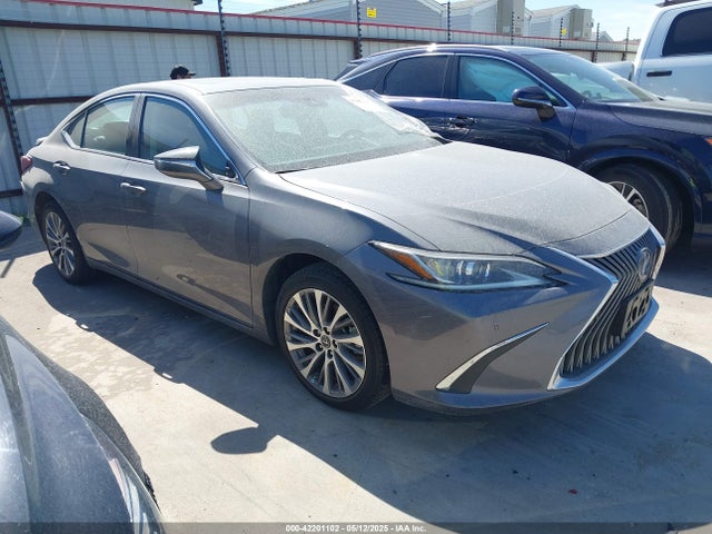 2020 LEXUS ES 300H 