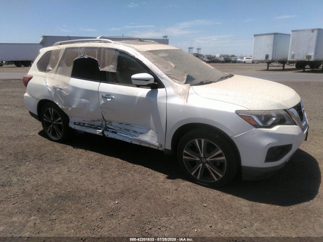 2018 NISSAN PATHFINDER PLATINUM