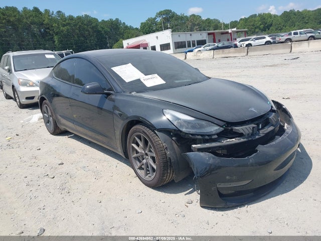 2021 TESLA MODEL 3 STANDARD RANGE PLUS REAR-WHEEL DRIVE