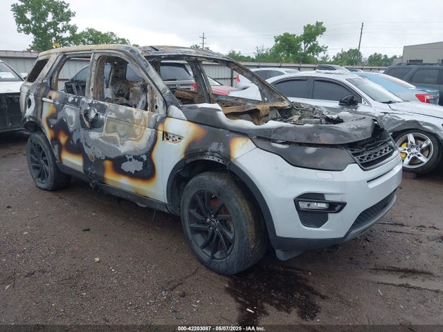2017 LAND ROVER DISCOVERY SE