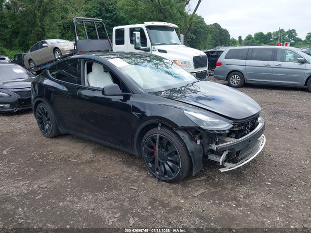 2022 TESLA MODEL Y PERFORMANCE DUAL MOTOR ALL-WHEEL DRIVE
