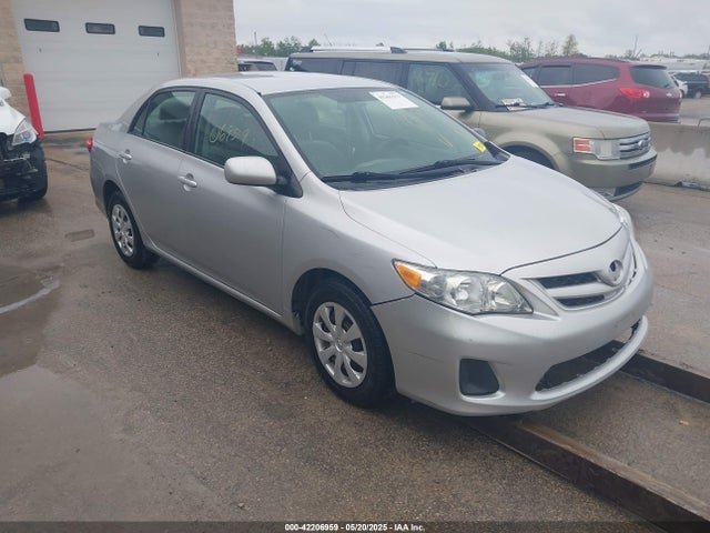 2011 TOYOTA COROLLA LE